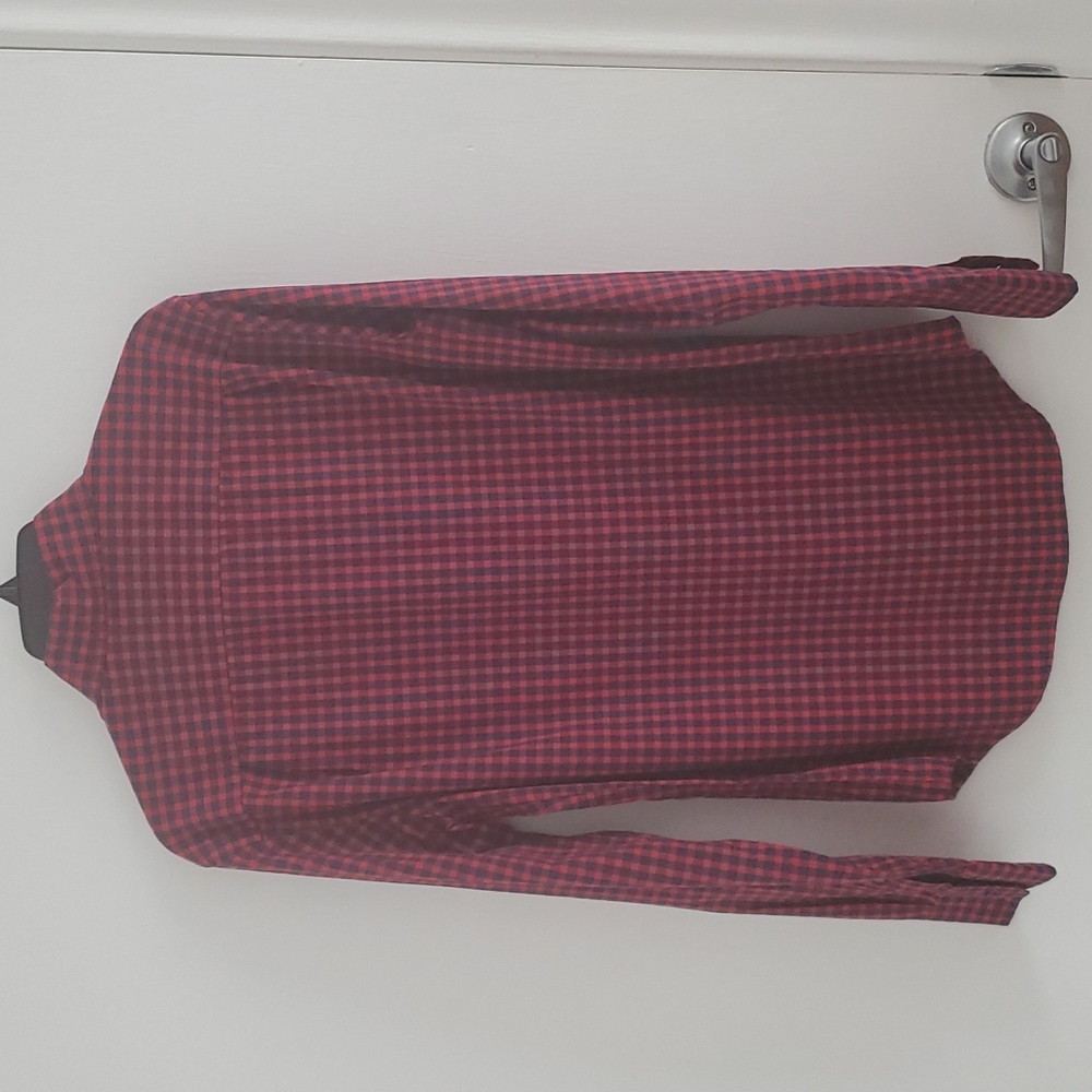 AE Men's long sleeve shirt - Picture 2 of 3